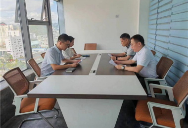 貴州陽(yáng)光產(chǎn)權(quán)交易所領(lǐng)導(dǎo)赴黔西南州分所開(kāi)展調(diào)研