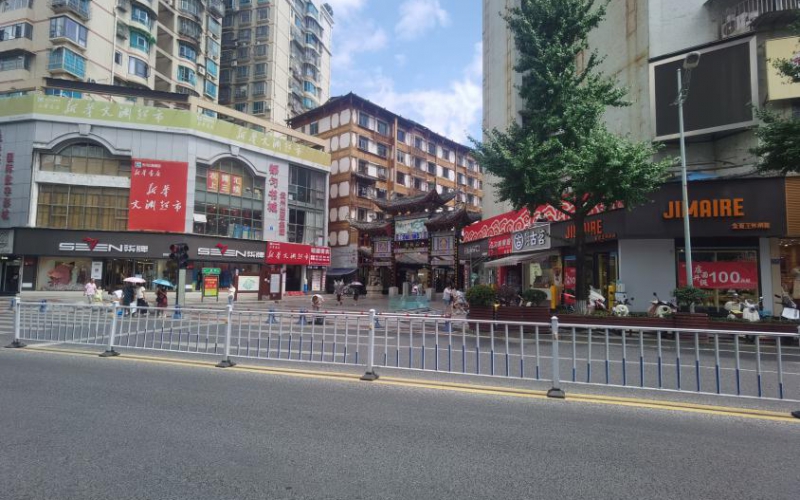 貴州省機關事務管理局國有資產管理服務中心黔南州都勻市廣惠路步行街筑勻大廈A棟22層房屋招租